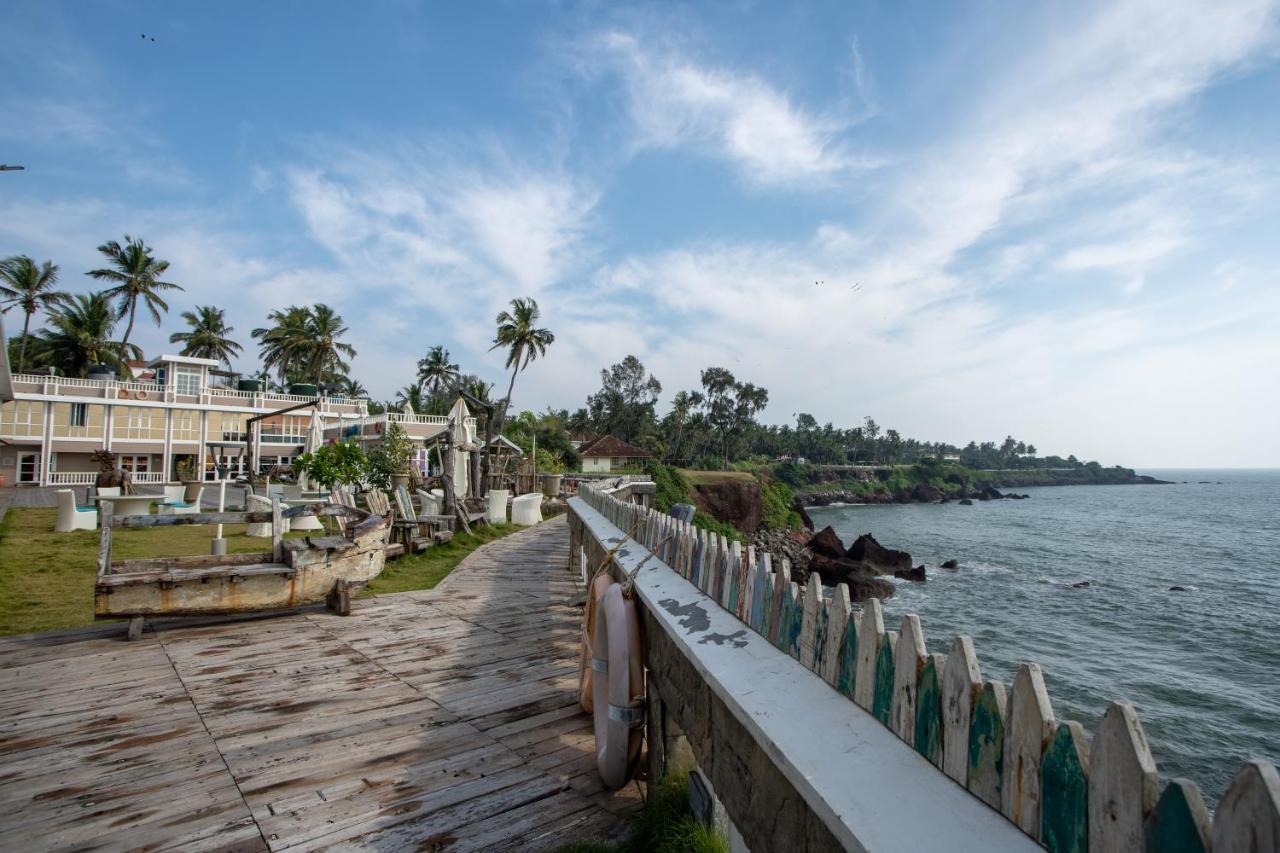 State Beach Resort And Spa Cananor Exterior foto